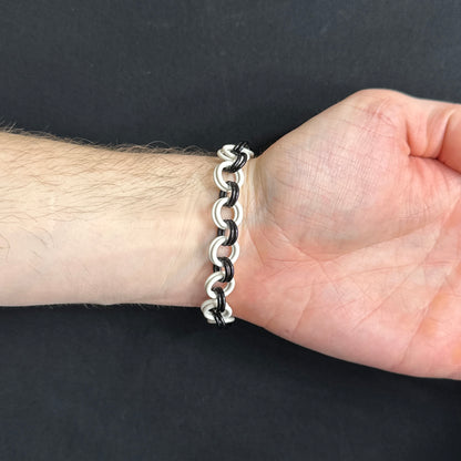 The Bracelet: Black / White